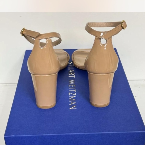 Stuart Weitzman Women's Tan Sandals - Picture 6 of 7